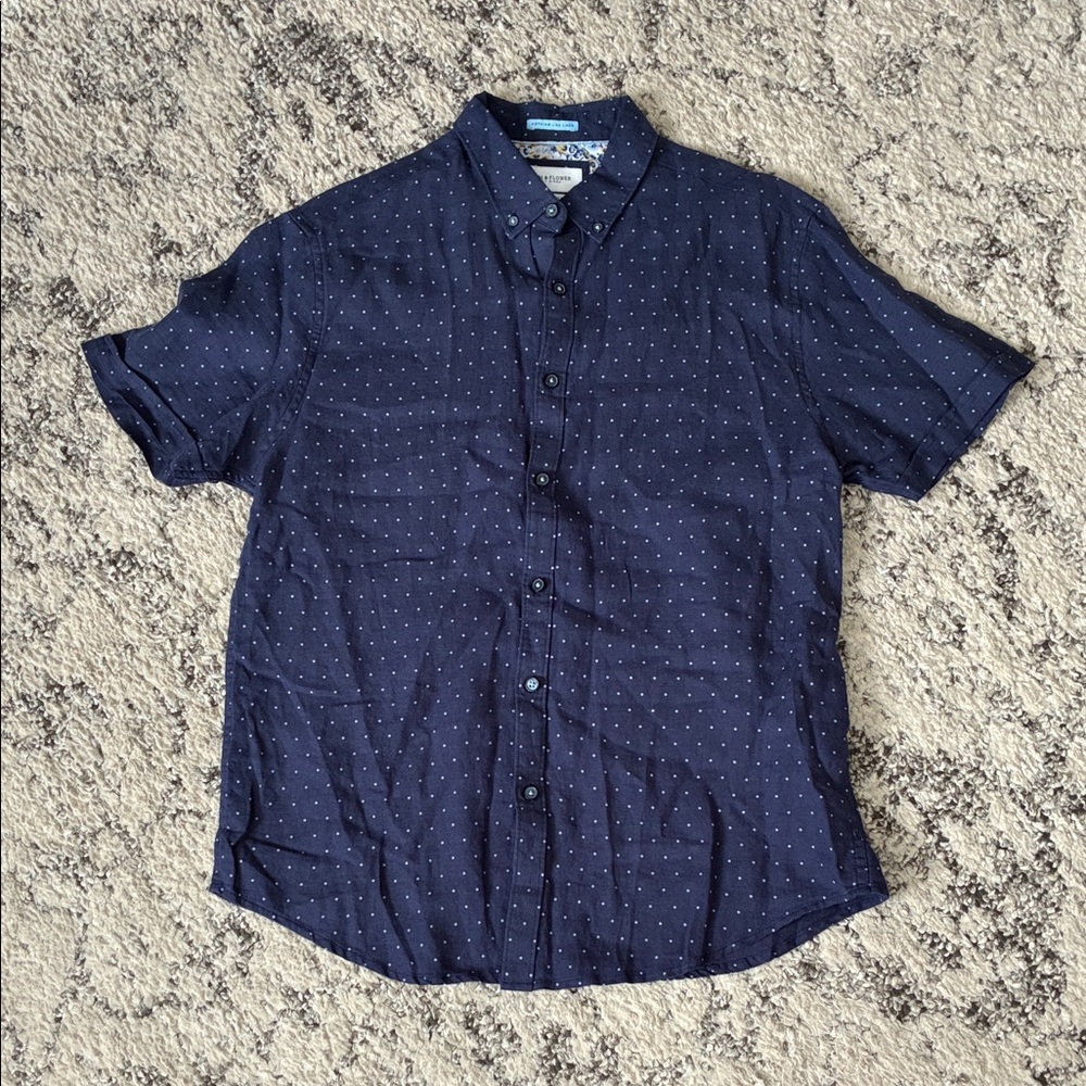 Men’s Denim & Flower Navy Blue Casual Button Down Shirt—-Size: Medium